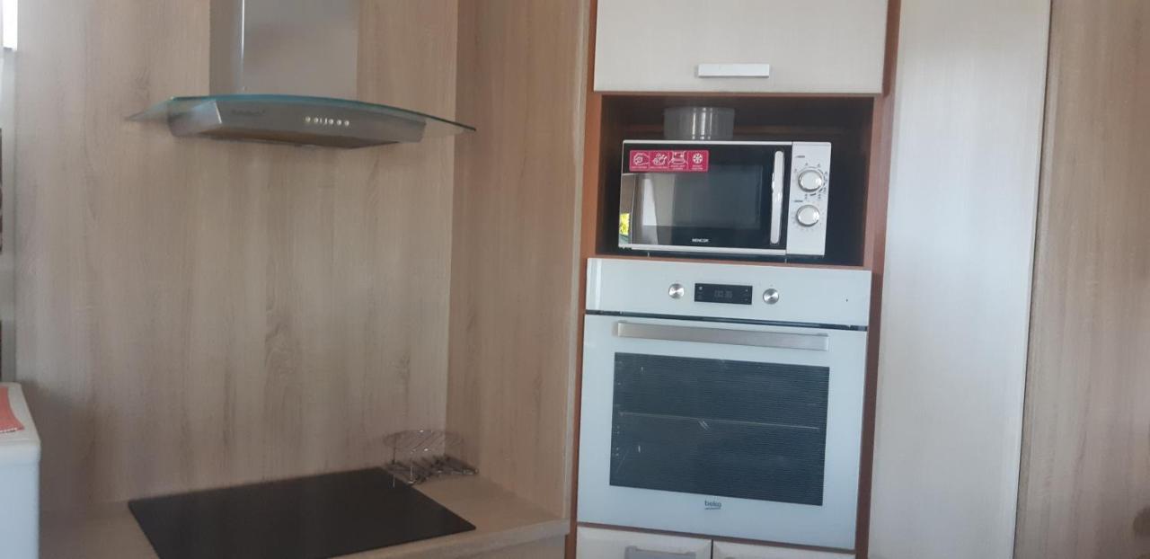 Apartman Yvet Sucany Exteriör bild