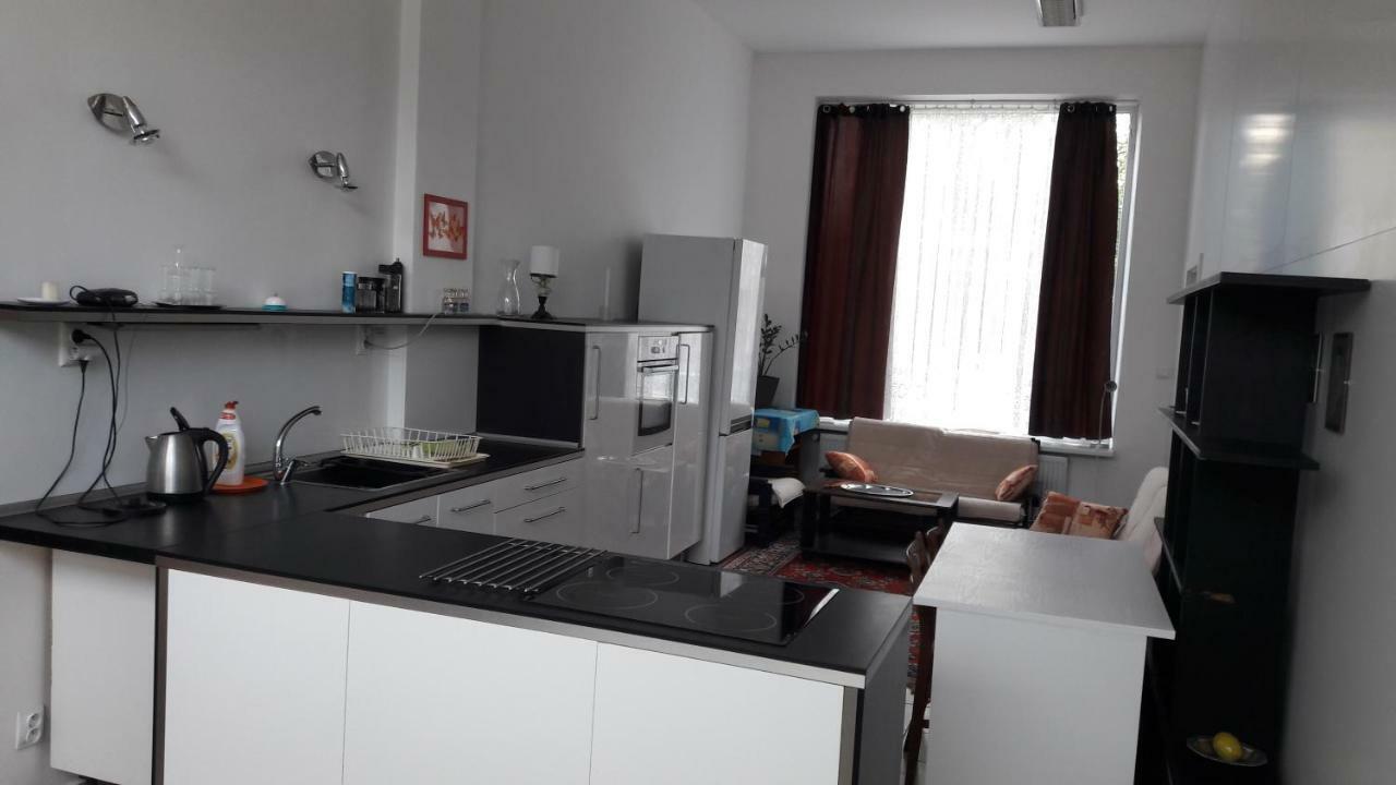 Apartman Yvet Sucany Exteriör bild